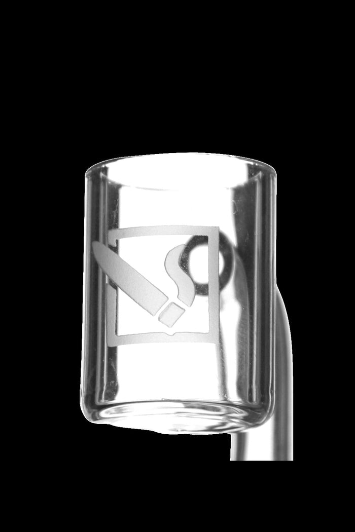Clear glass dab rig with internal diffusion structures.