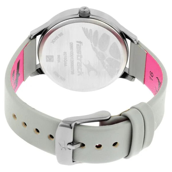 Fastrack Fit Outs Quartz Analog with Date Multicoloured Dial Leather Strap Watch for Girls ns6210ql01