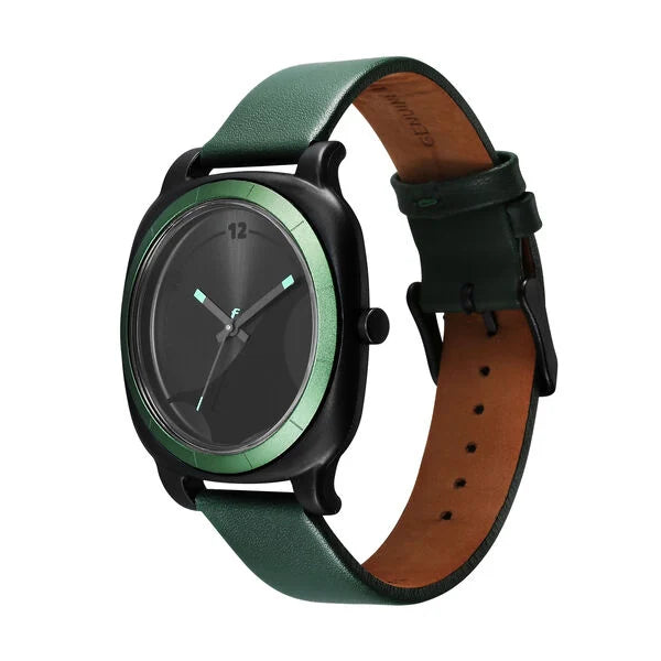 Fastrack Hype All Black Quartz Analog Black Dial With Green Leather Strap Watch For Unisex 68034PL03
