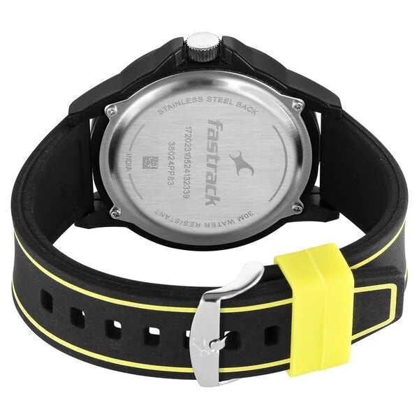 Fastrack Tees Urbanique Quartz Analog Black Dial Silicon Strap Watch For Guys 38024pp83