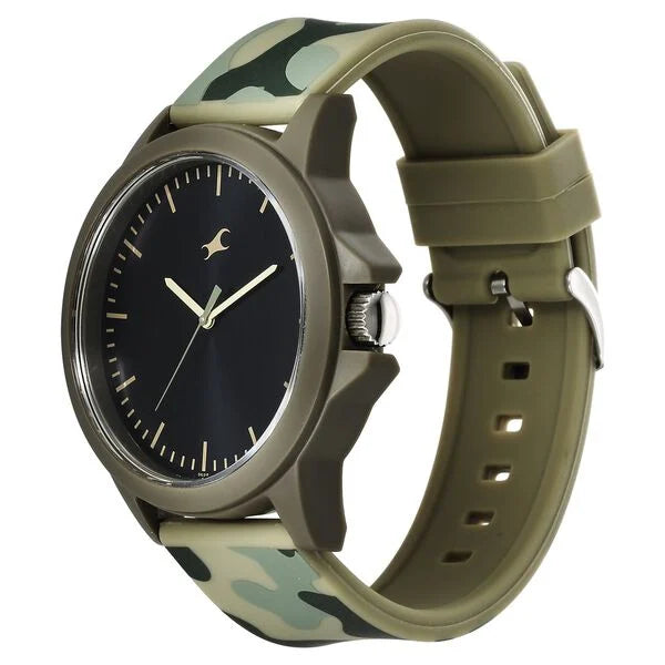Fastrack Tees Wanderlust Quartz Analog Black Dial Silicone Strap Watch for Unisex 38024PP71