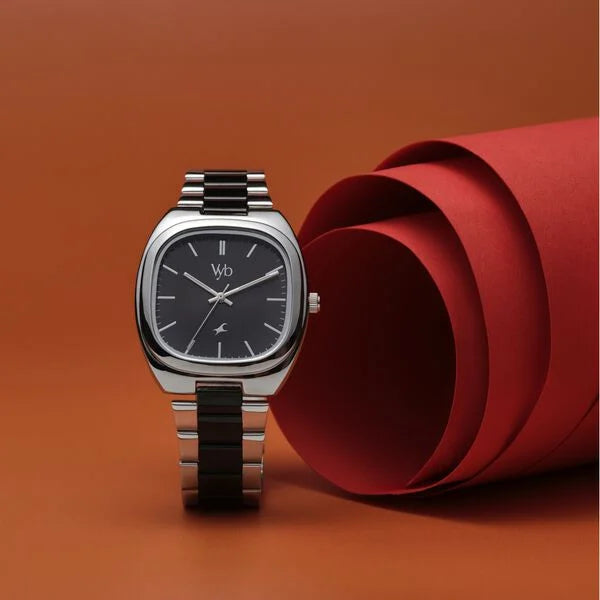 Fastrack Vyb Aviator Quartz Analog Watch For Guys fv30004km01w