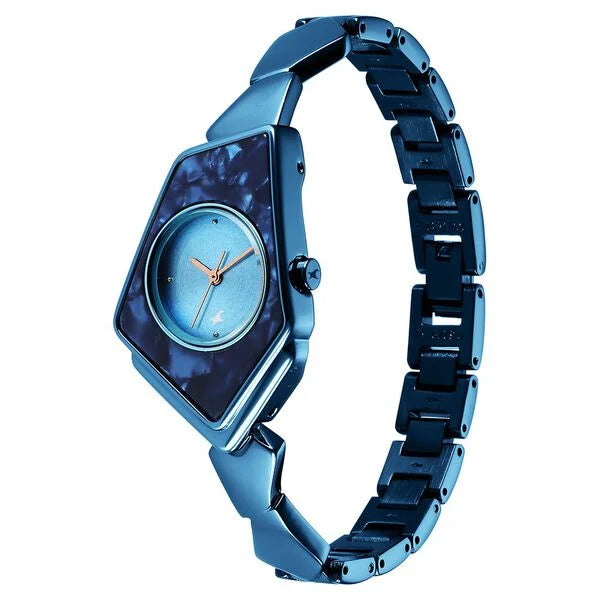 Fastrack Younique Quartz Analog Blue Dial Metal Strap Watch for Girls ns6279qm01