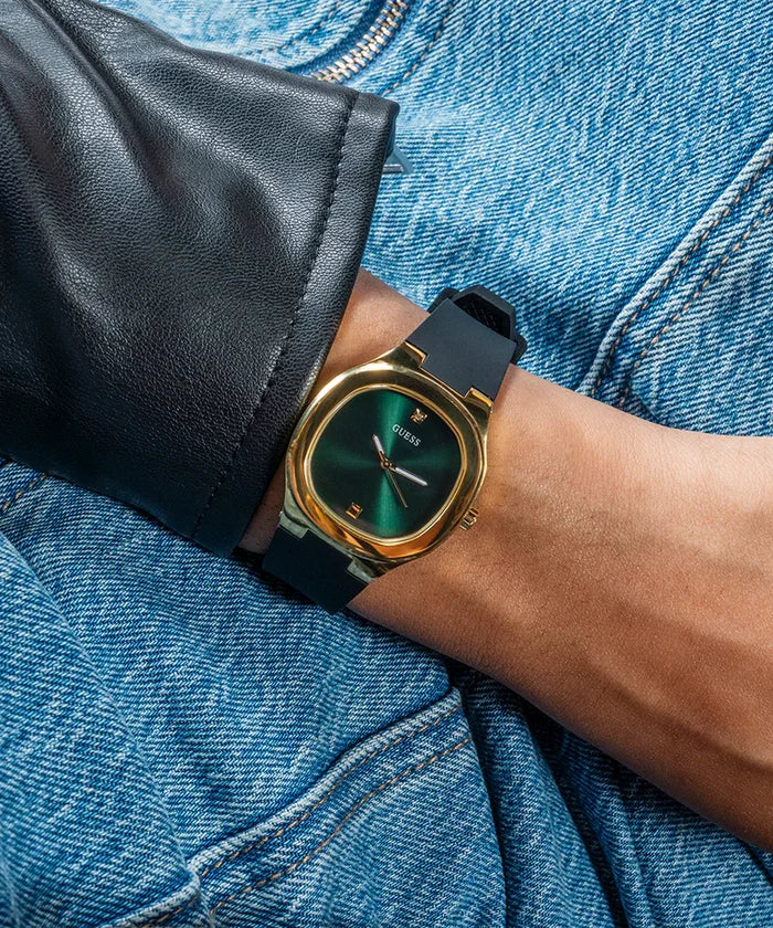 GUESS EVE Women Green Square Dial Analog Watch - GW0658L1