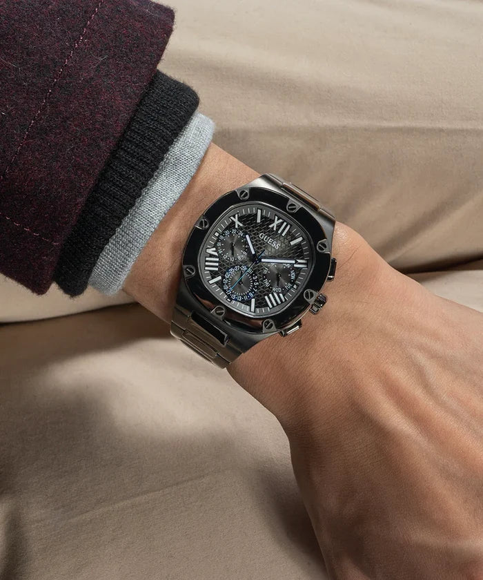 GUESS HEADLINE Men Gunmetal Square Dial Analog Watch - GW0572G5