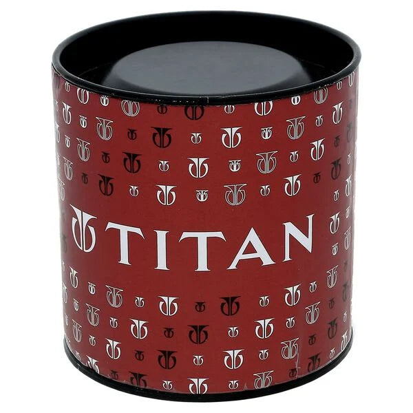 Titan Champagne Dial Analog Stainless Steel Strap Watch for Men nm1647ym02 / 1647YM02