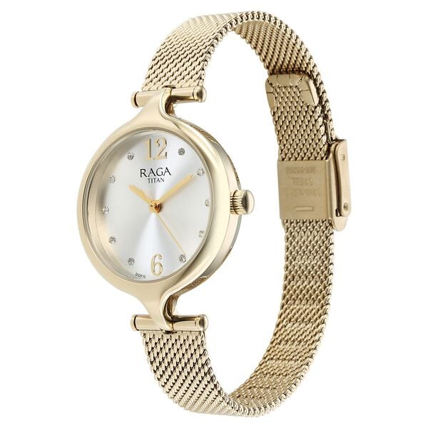 Titan Raga Showstopper Quartz Analog Watch for Women 95268ym01