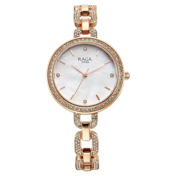 Titan Raga Showstopper Quartz Analog  Watch for Women 95272wm01