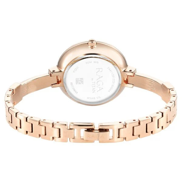 Titan Raga Showstopper Quartz Analog Watch for Women 95273wm01
