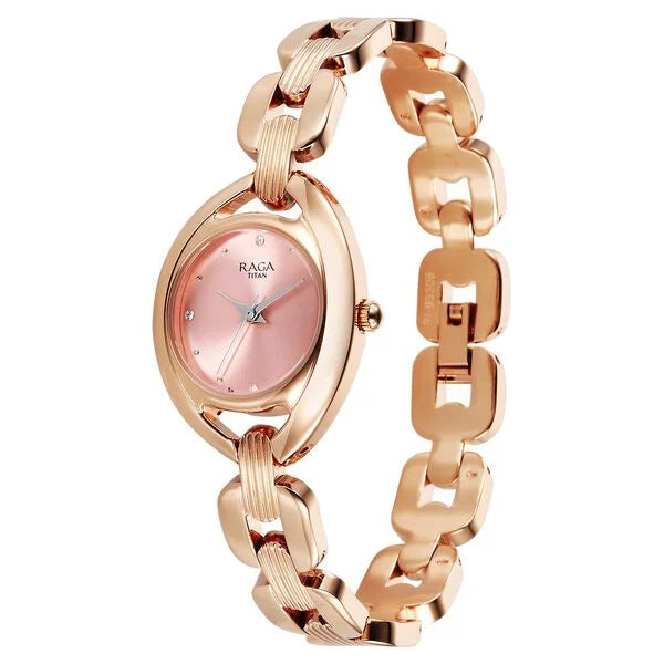 Titan Raga Showstopper Quartz Analog Watch For Women 95306wm01