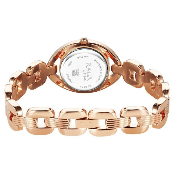 Titan Raga Showstopper Quartz Analog Watch For Women 95306wm01