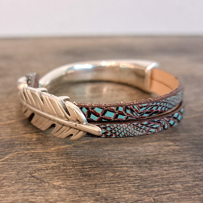 Turqoise and Brown Print Feather Silver Bracelet